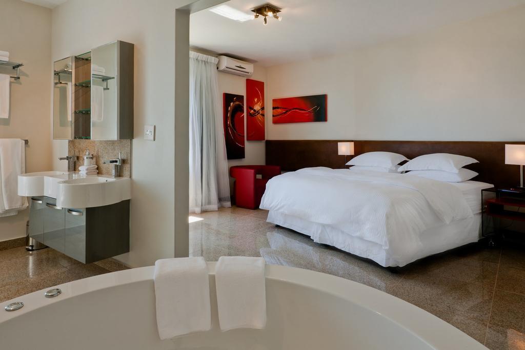 Atlantic Gold Hotel Kaapstad Buitenkant foto